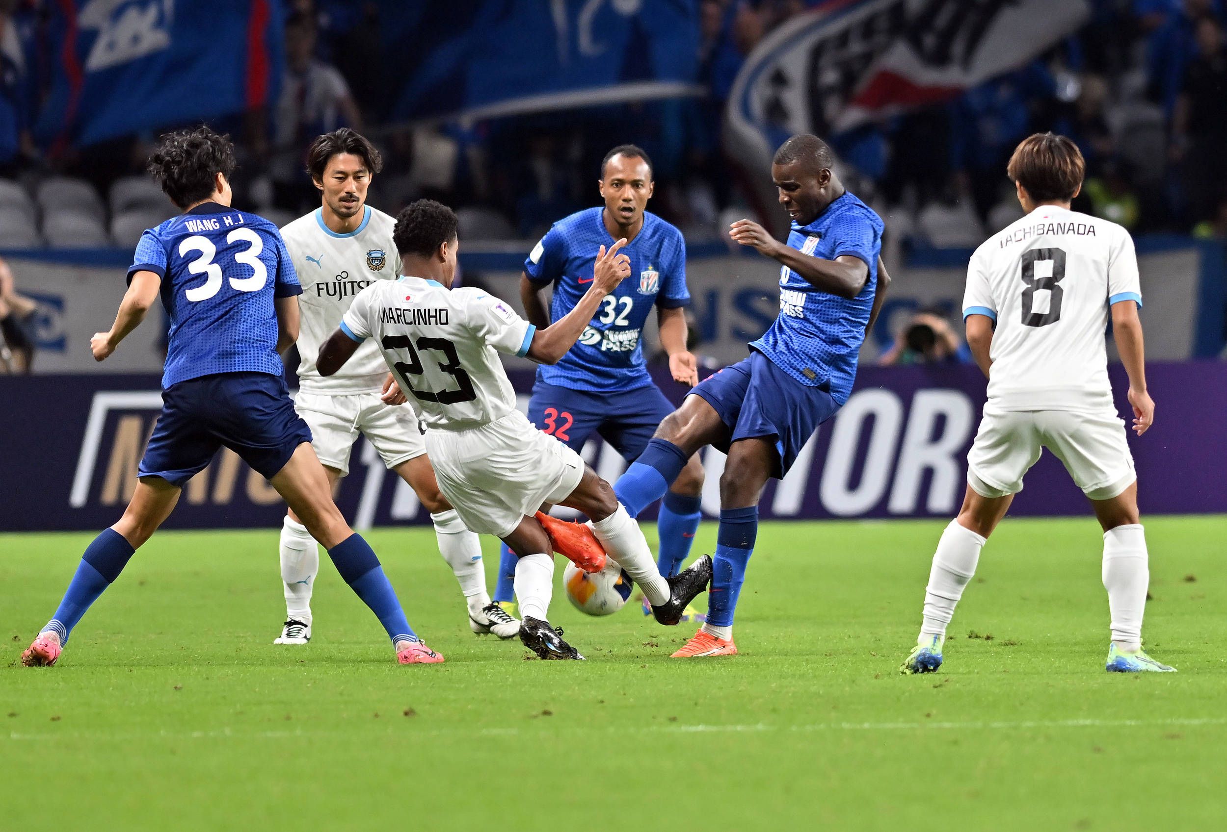 暴露出以下 暴露出以下