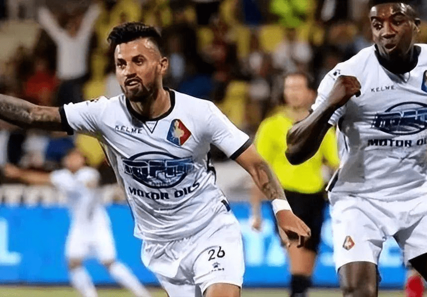 久别重逢的 久别重逢的