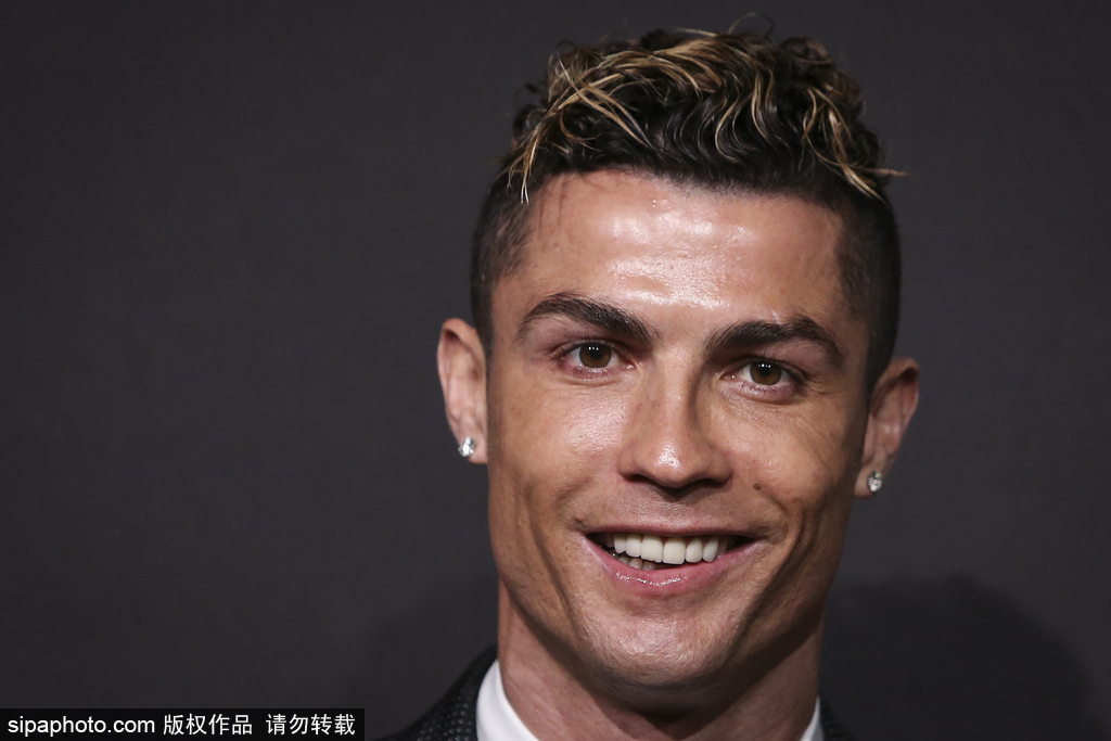 多次展示出 多次展示出