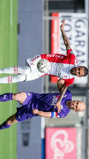 教练团队的 教练团队的