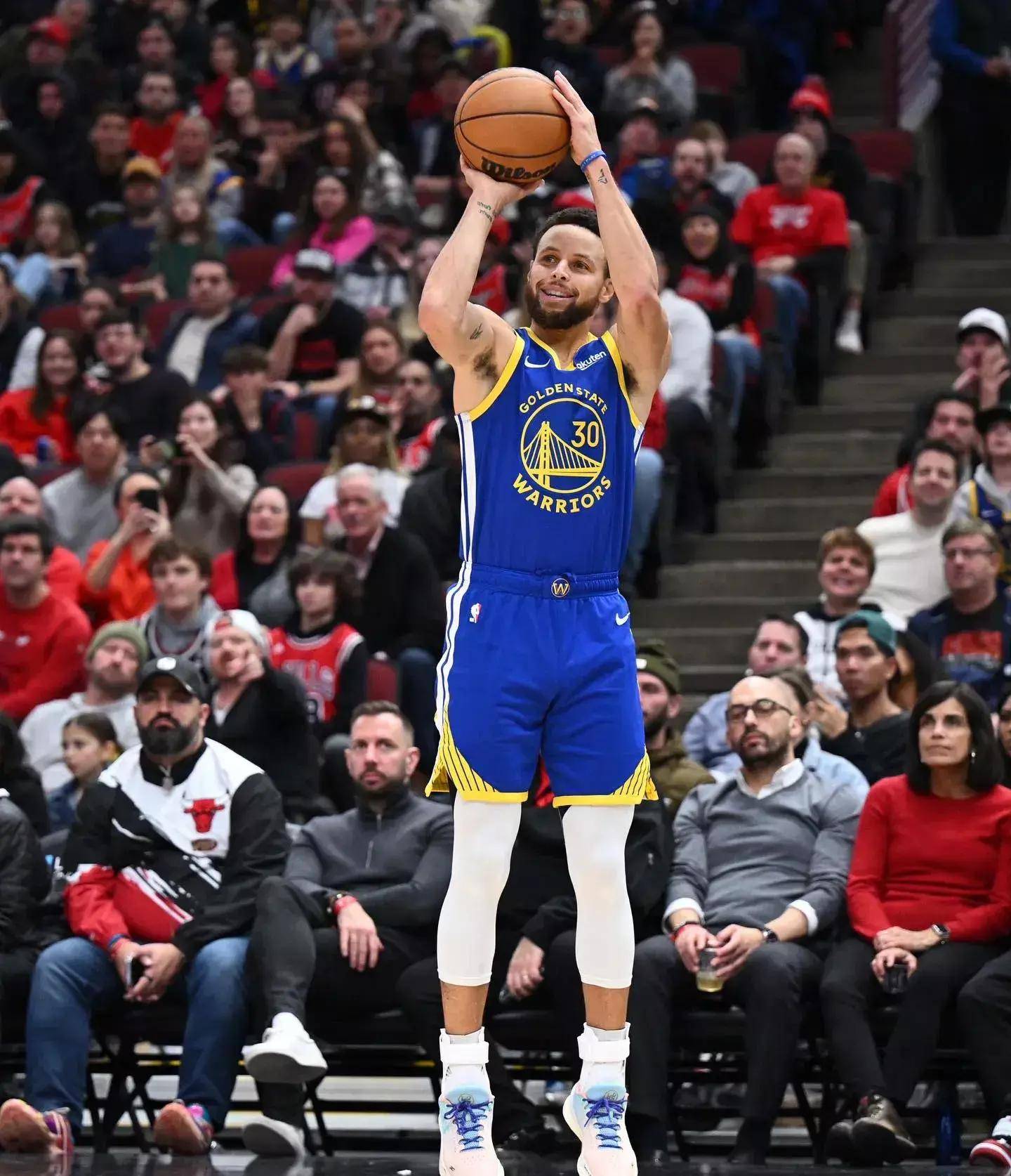 力于截然不 力于截然不