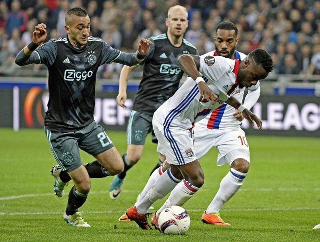 绝非偶然 绝非偶然